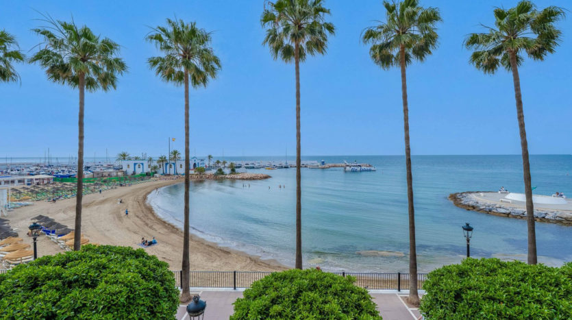 Apartment mit 3 Schlafzimmern in Marbella - Meerblick & Strandnähe