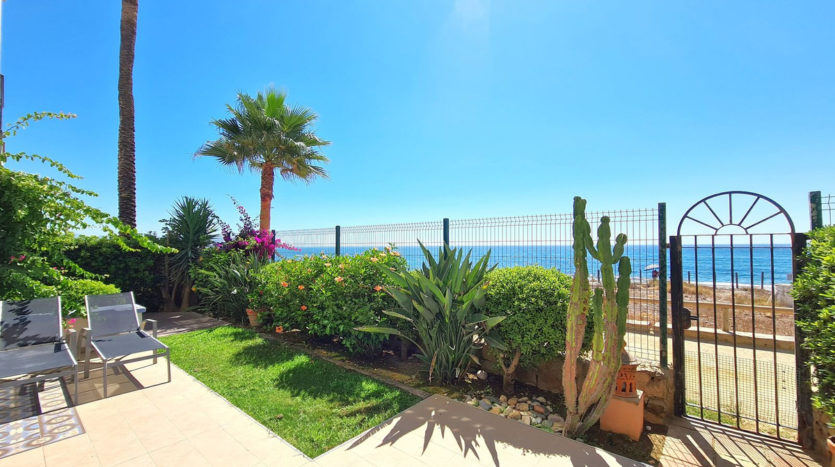 Apartment mit 3 Schlafzimmern in Casares Playa - Meerblick & Strandnähe
