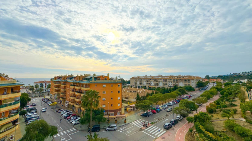Penthouse mit 1 Schlafzimmern in San Luis de Sabinillas - Meerblick & Strandnähe