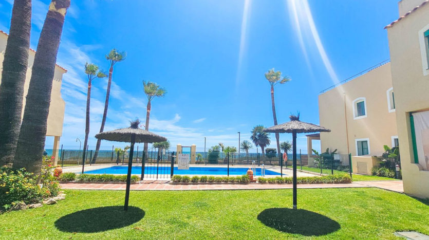 Apartment mit 3 Schlafzimmern in Casares Playa - Meerblick & Strandnähe