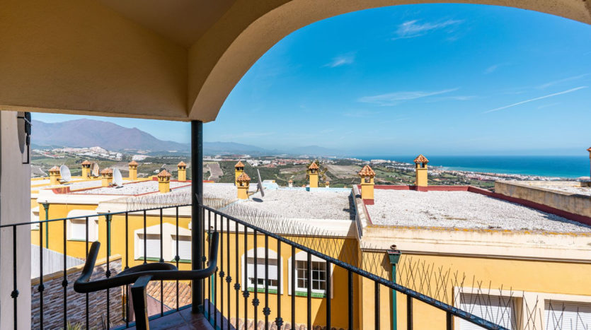 Town House mit 3 Schlafzimmern in Manilva - Meerblick & Strandnähe