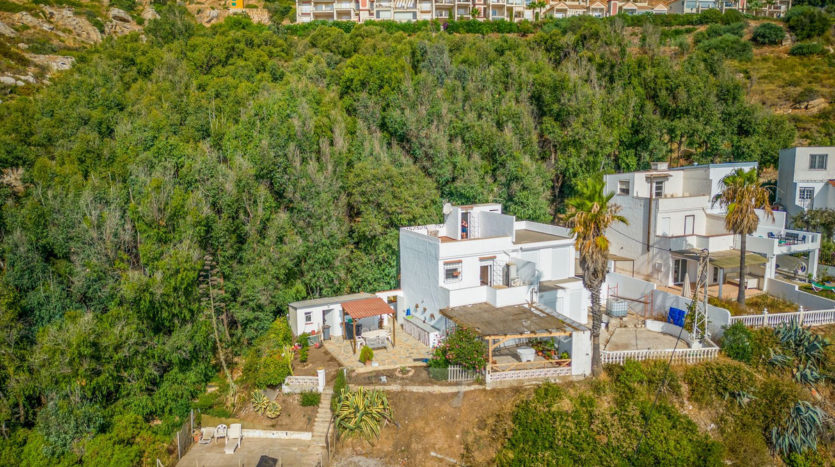 Town House mit 2 Schlafzimmern in La Duquesa - Meerblick & Strandnähe